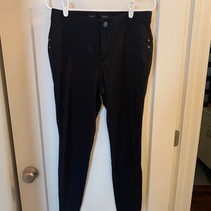 Simply Vera Wang Black Ponte Skinny Pant, Medium Short
